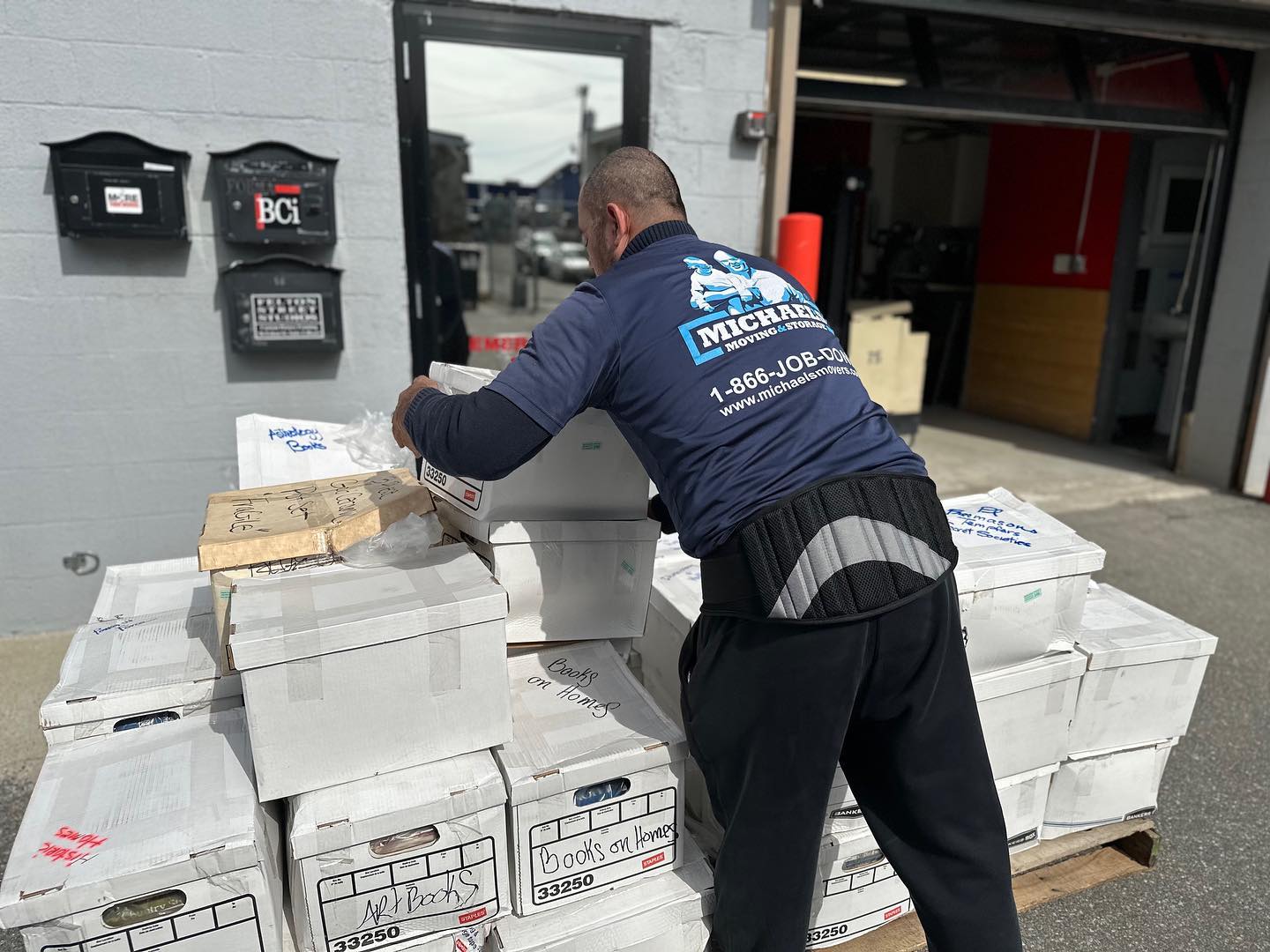 Stoughton MA Same or Next Day (Last Minute) Movers